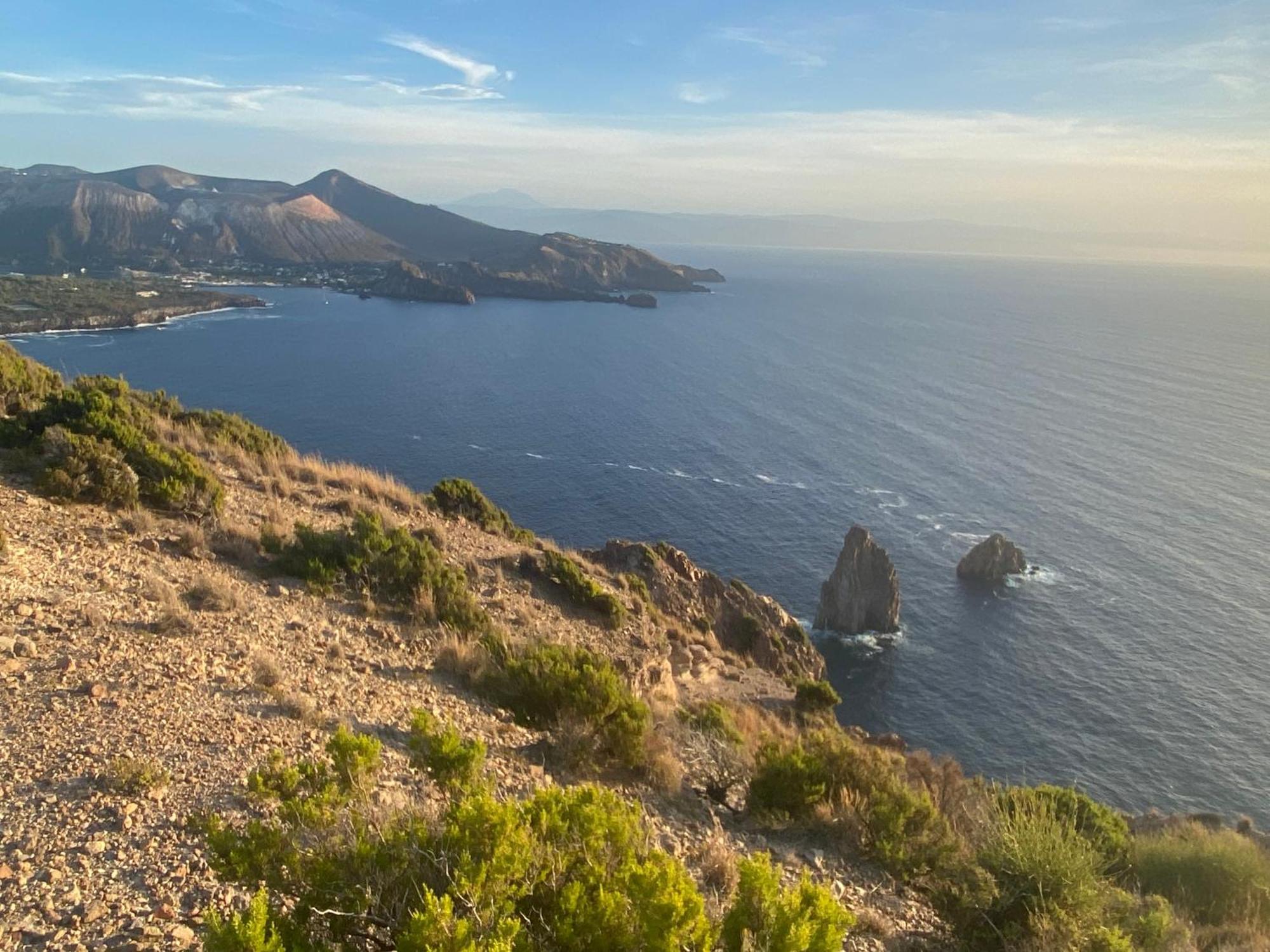Lipari Centro Storico Flat 7 Mins From Port Apartment Exterior photo
