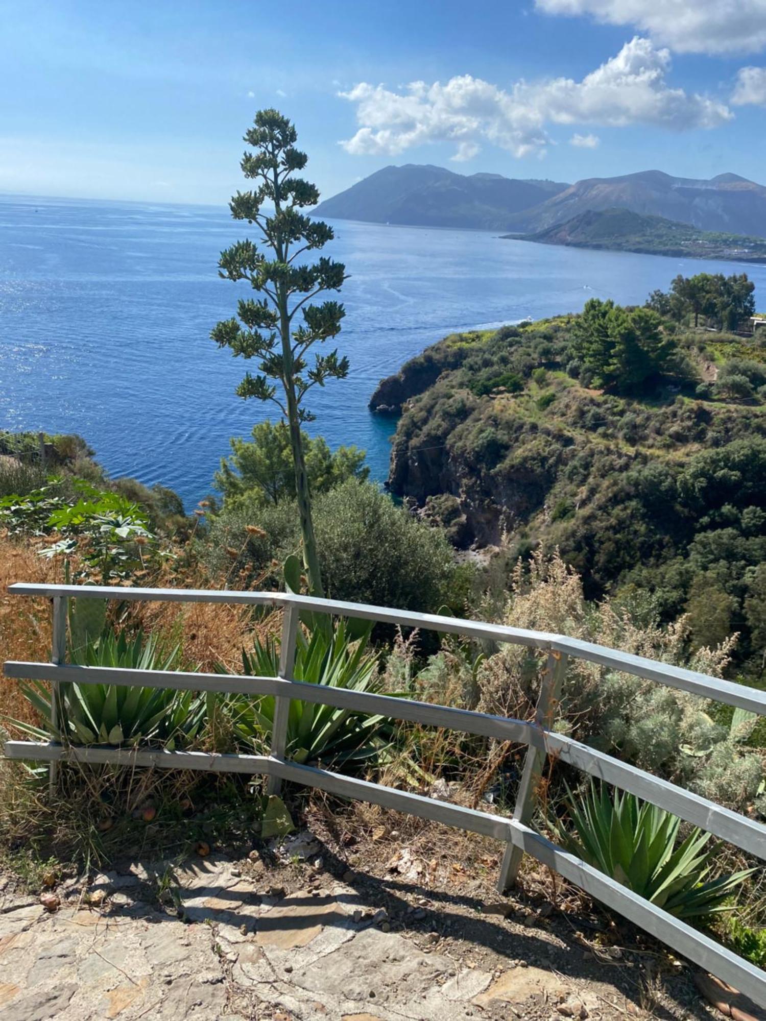 Lipari Centro Storico Flat 7 Mins From Port Apartment Exterior photo