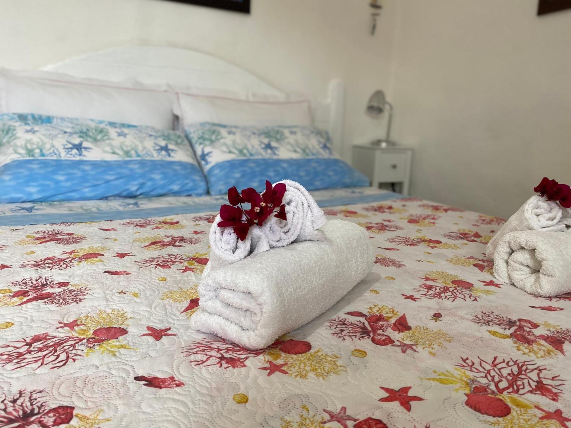 Lipari Centro Storico Flat 7 Mins From Port Apartment Exterior photo